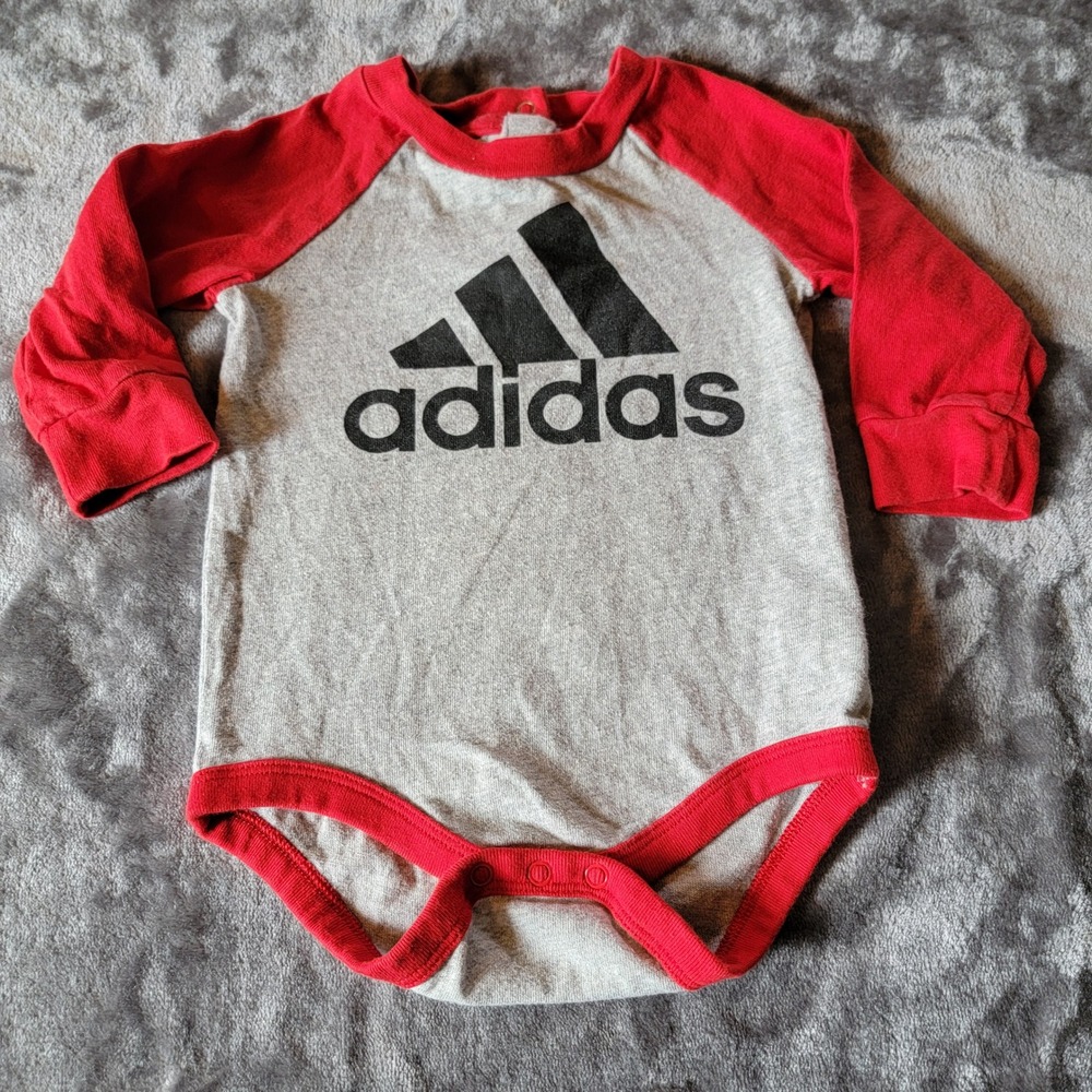 Adidas Bodysuit Baby 6M Gray Red Excellent Raglan Long Sleeve Logo 864